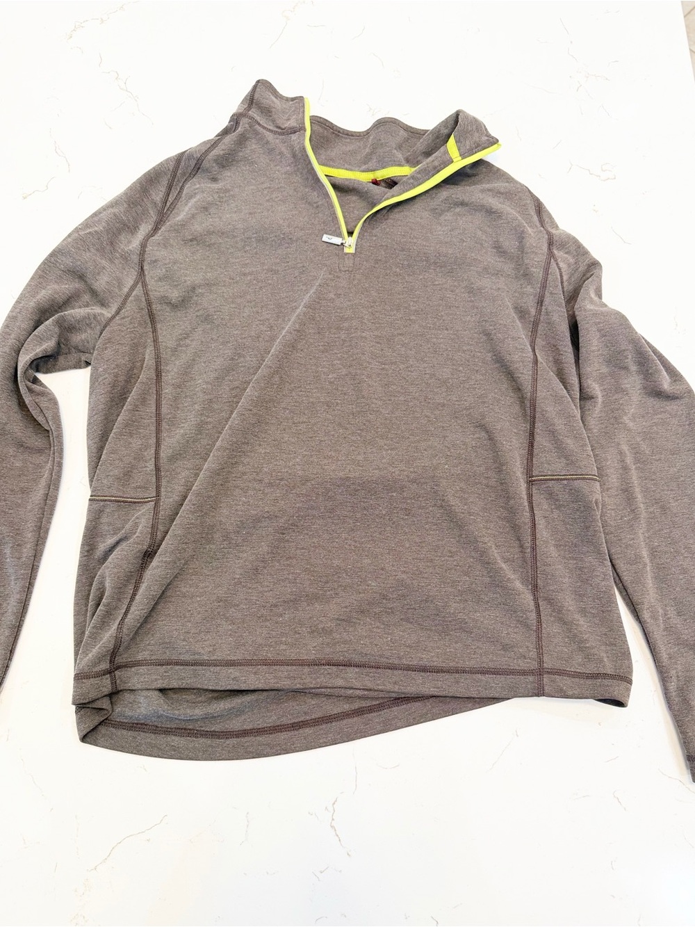 Tommy Bahama Men’s Gray Quarter Zip Performance Pullover Neon Trim